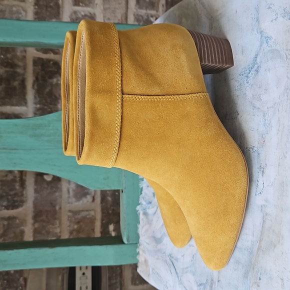 Lucky Brand Shoes - Lucky Brand Zaprika Mustard Leather Booties